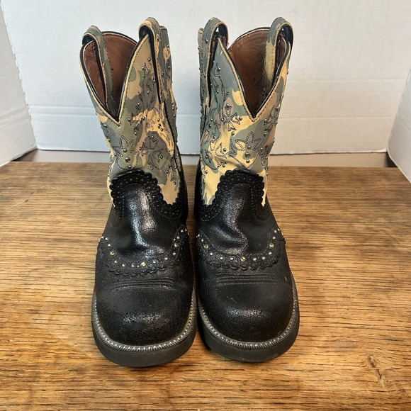 Ariat Shoes - ARIAT FAT BABY Cowboy Boots 9 B Womens Camo Print Leather Roper Boot